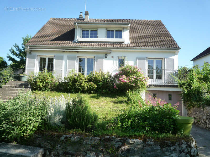 Maison à CHATEAU-THIERRY