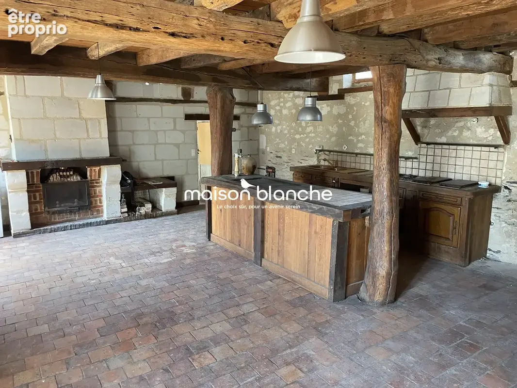 Maison 116 m² à Maze  - photo 6