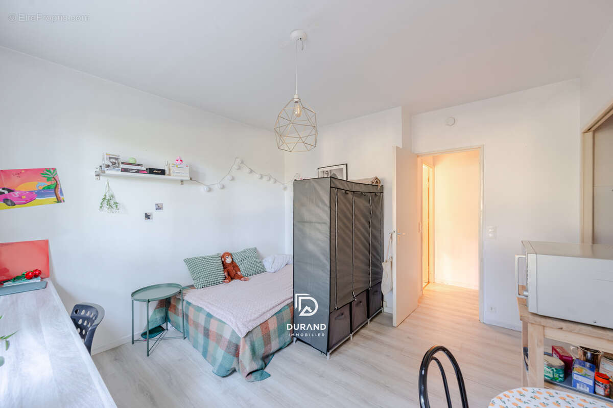 Appartement à MARSEILLE-9E