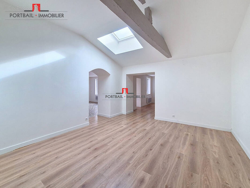 Maison à BLANQUEFORT