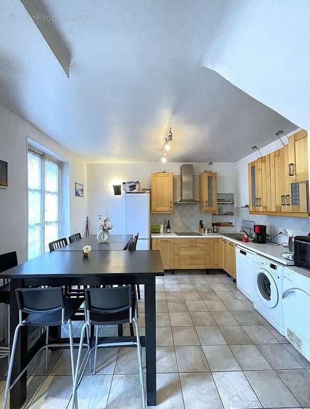 Maison à NEUILLY-PLAISANCE