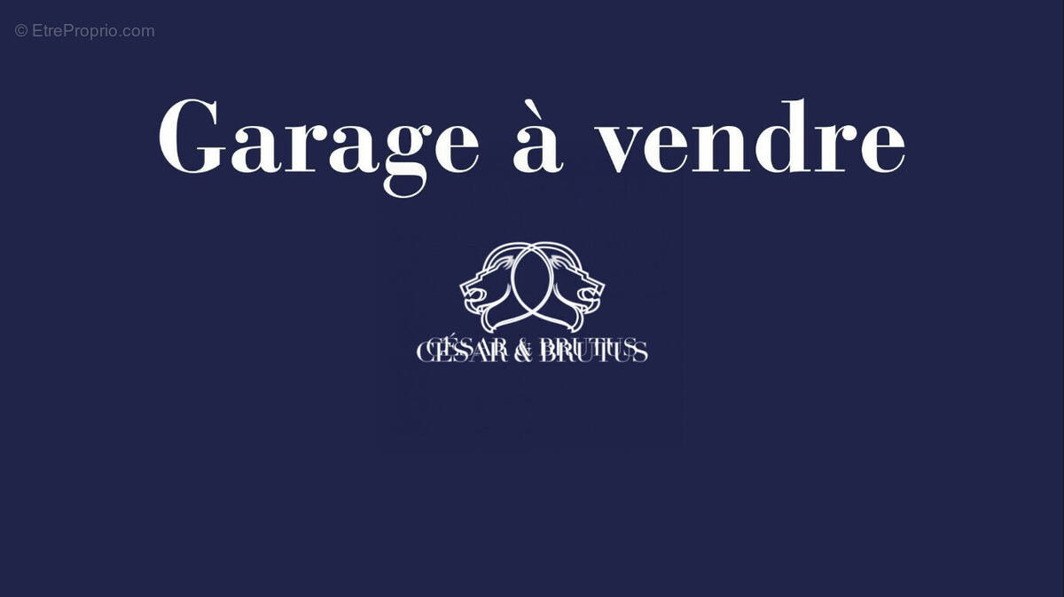 Parking à LYON-8E
