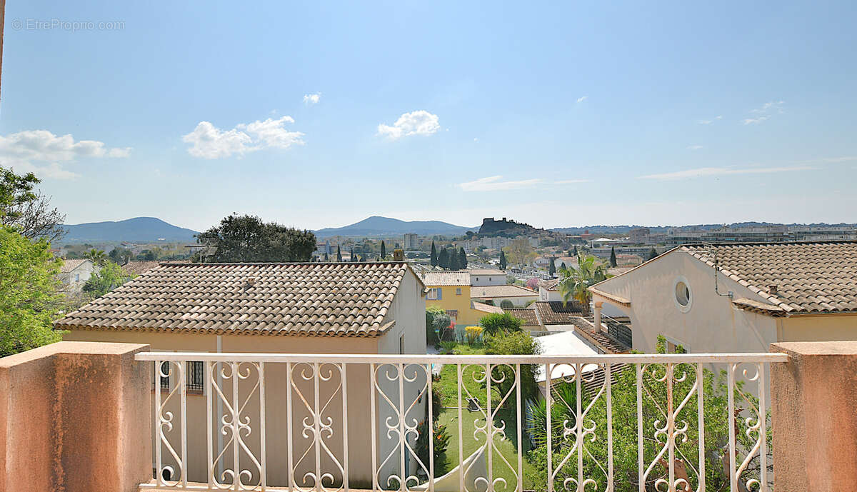 Appartement à LA GARDE