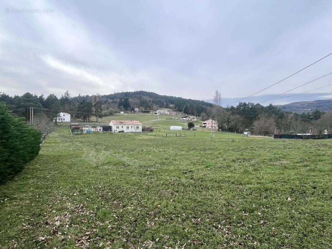Terrain à COUX