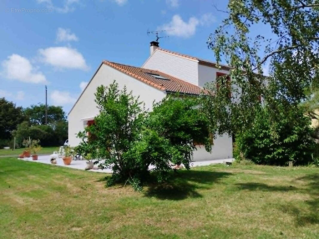 Maison à CHAUVE