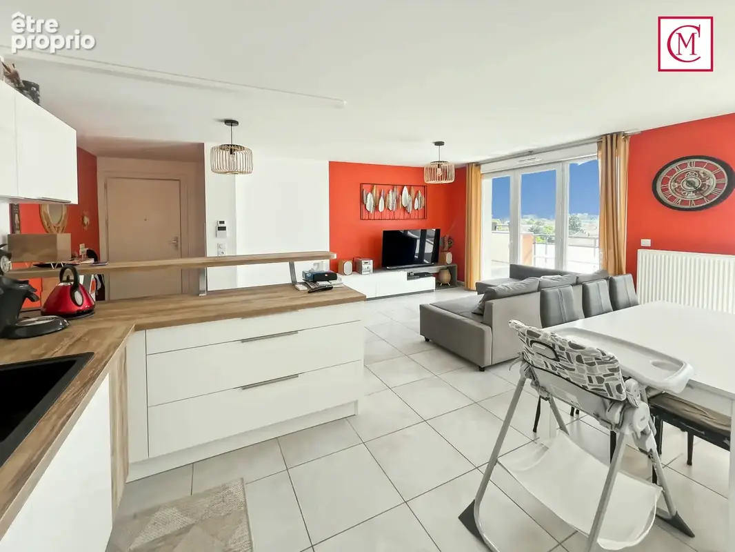 Saint--Egrève Dernier étage -T4 84m2 - Terrasse 20m2 - Vue panoramique - photo 3