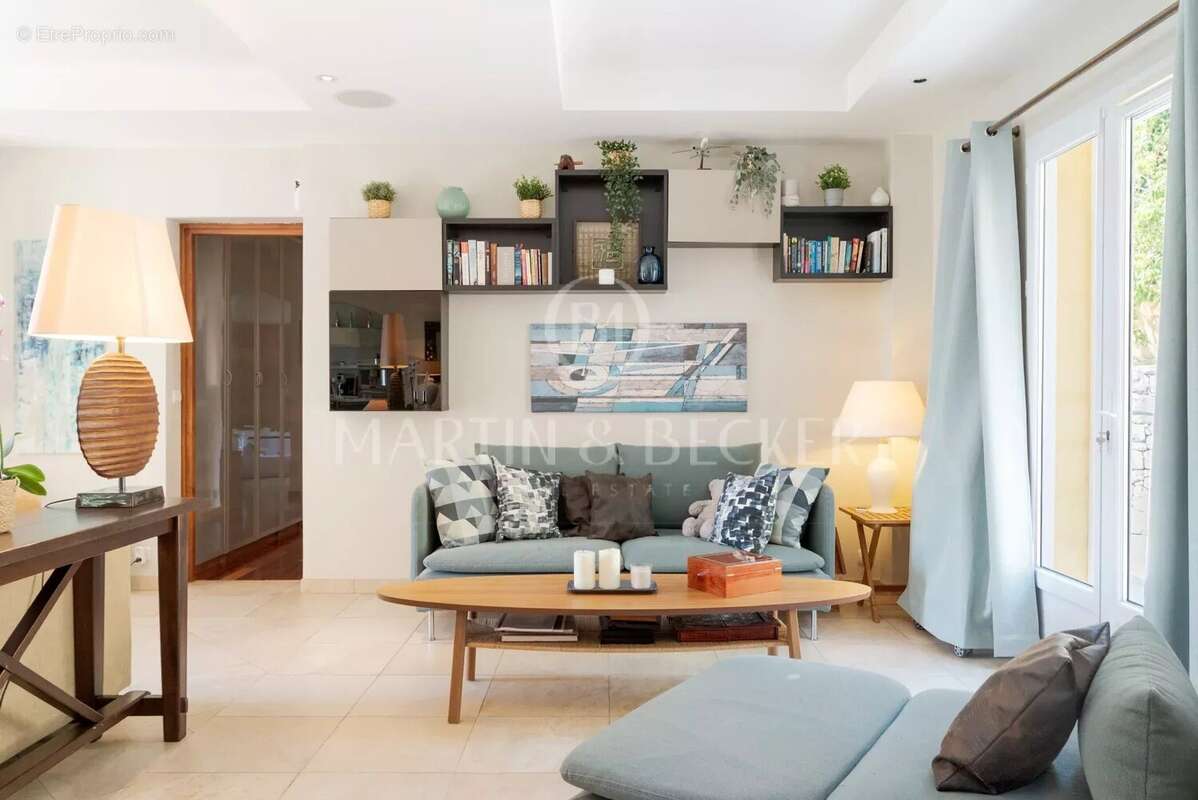 Maison à CAGNES-SUR-MER