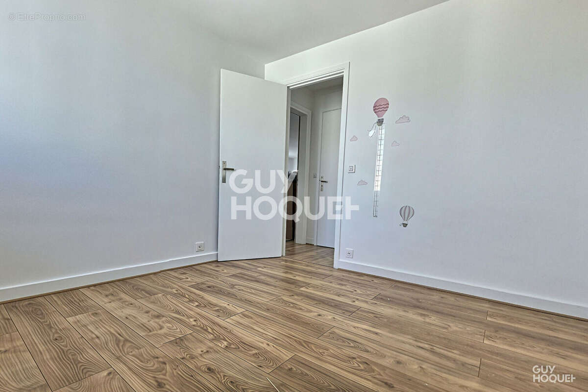 Appartement à MAISONS-ALFORT