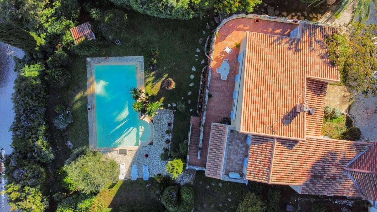 Maison à SANARY-SUR-MER