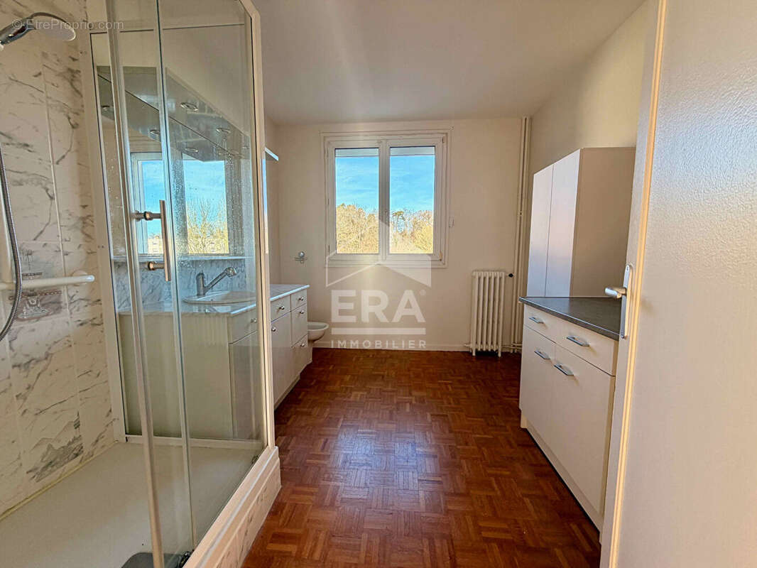 Appartement à AVON