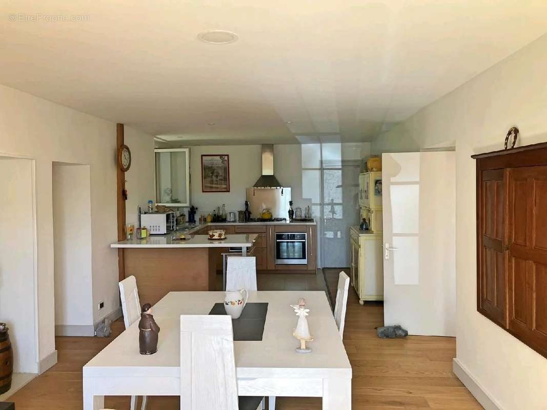 Maison à AMOROTS-SUCCOS