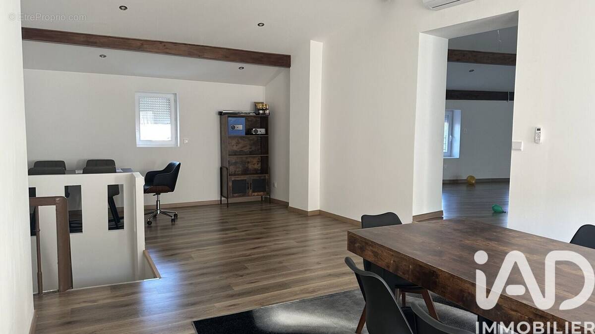 Photo 1 - Appartement à LE PEAGE-DE-ROUSSILLON