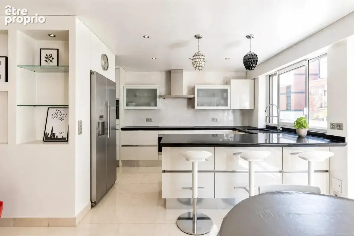 Appartement de 5 pièces de 102 m² à Pantin - photo 3