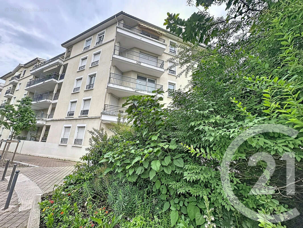Appartement à VENISSIEUX