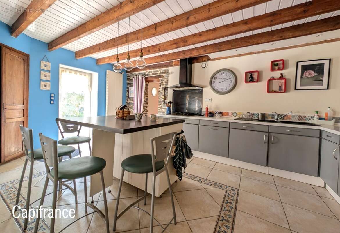 Maison en pierre – PLESSE – 165 m² – Terrain 9 000 m² – Proximité N137 - photo 11