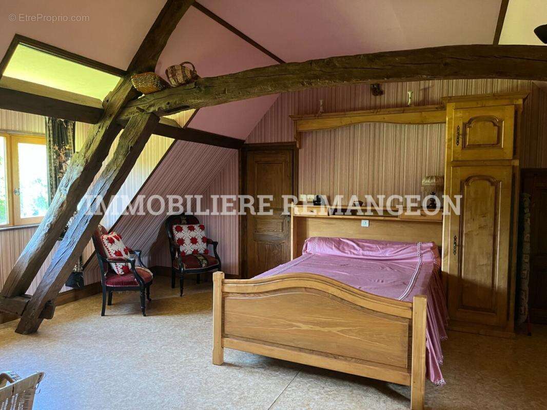 Maison à BRINON-SUR-SAULDRE