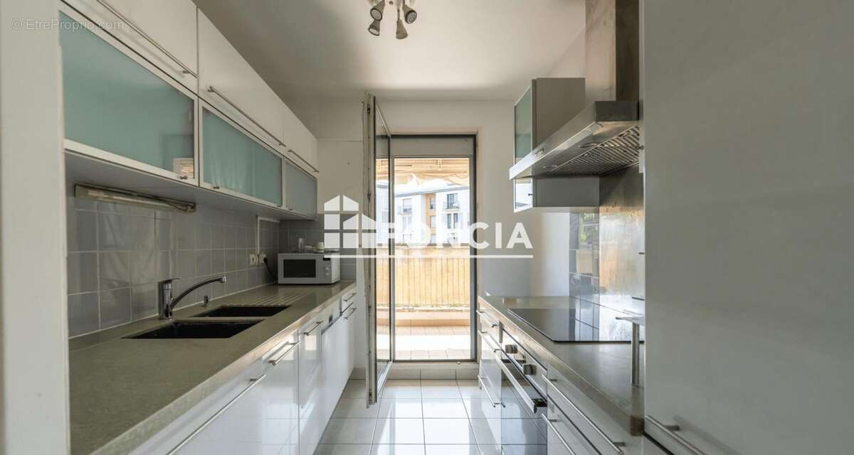 Appartement à RUEIL-MALMAISON