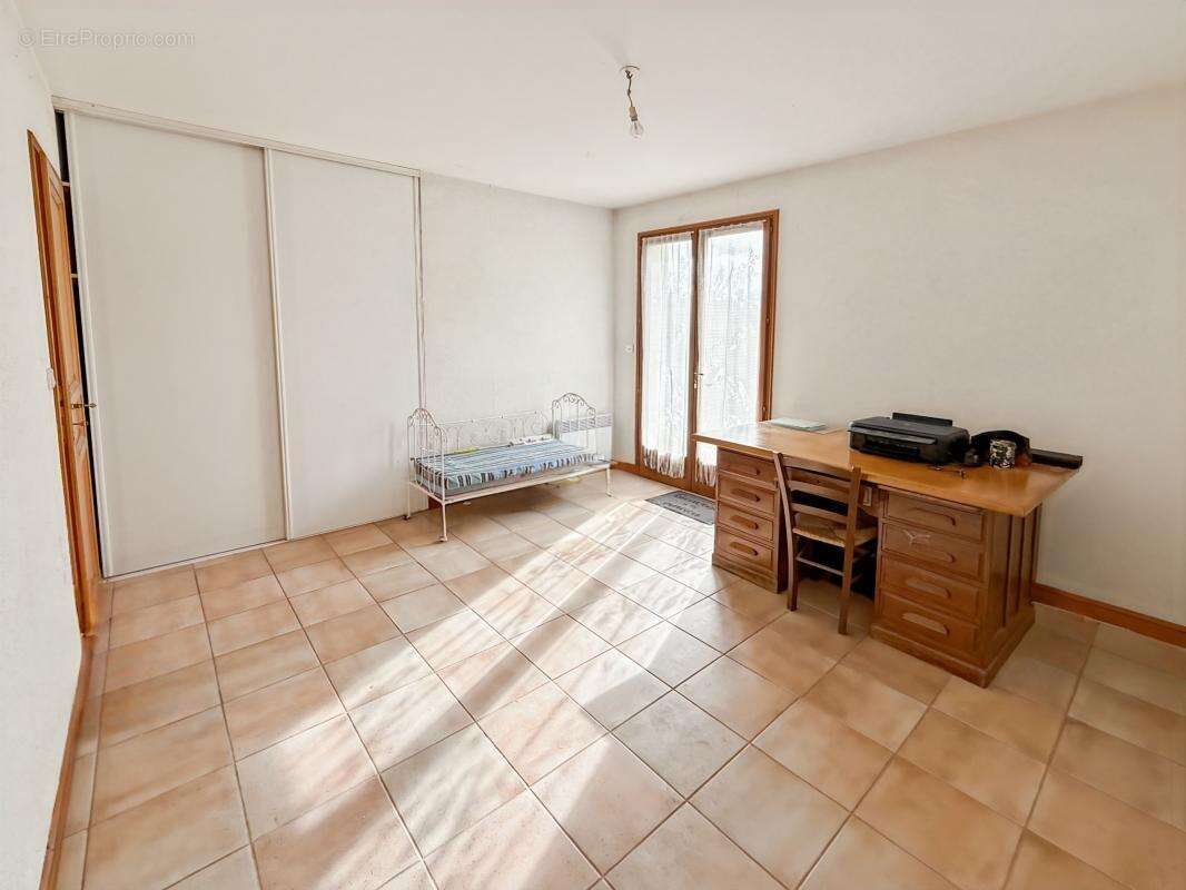 Maison à CHATEAU-L&#039;EVEQUE