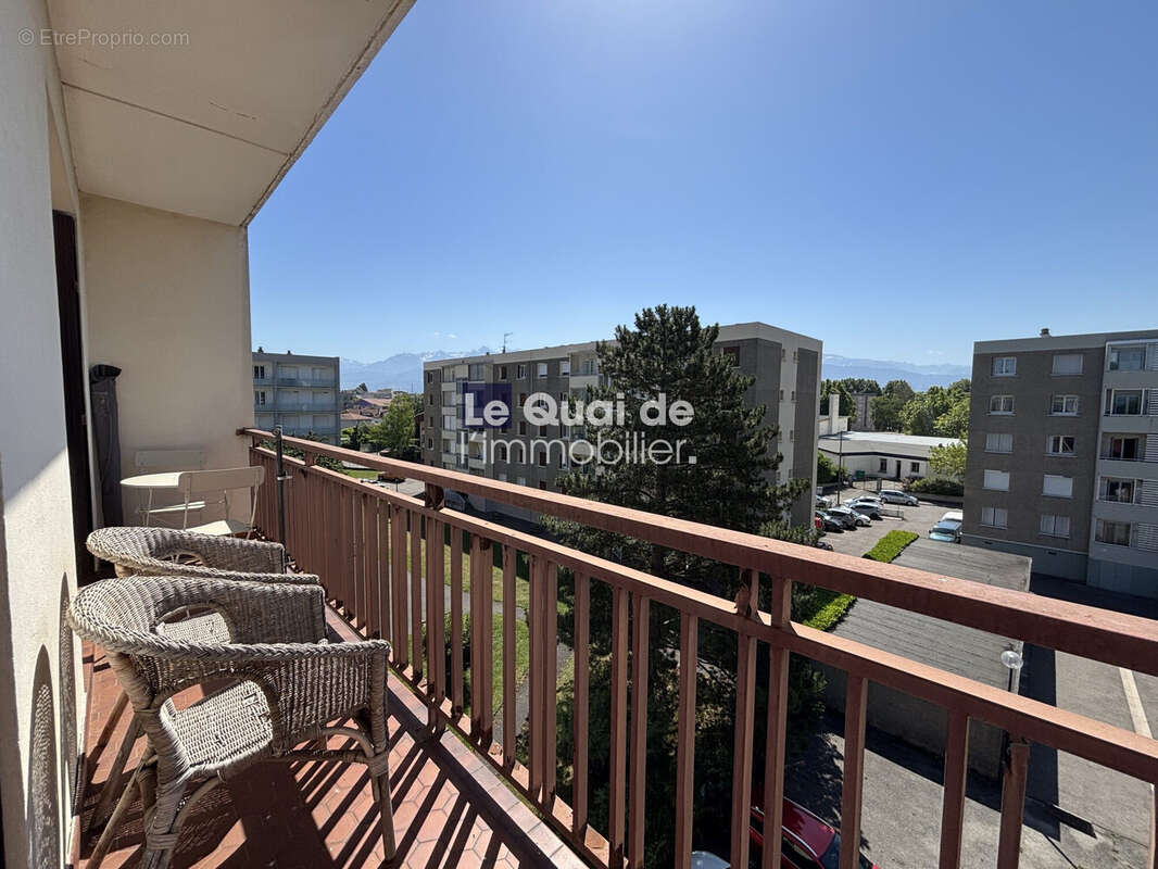 Appartement à FONTAINE