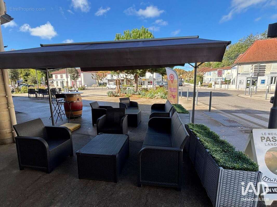 Photo 2 - Commerce à CASTETS