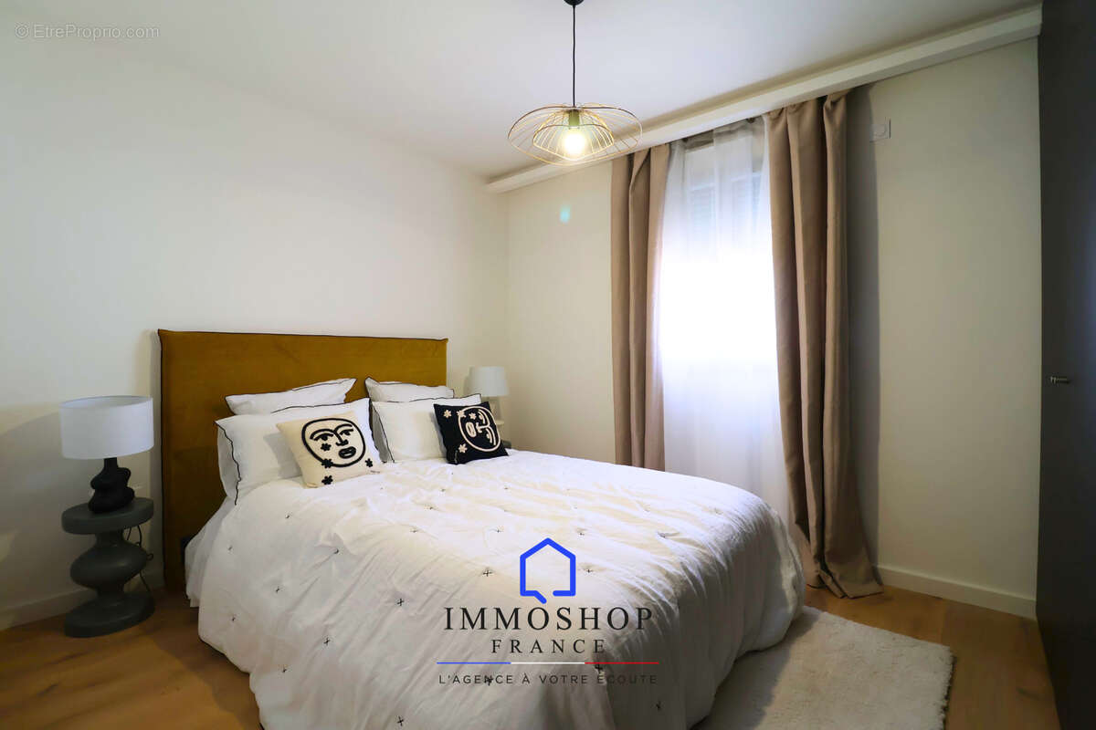 Appartement à LE CANNET