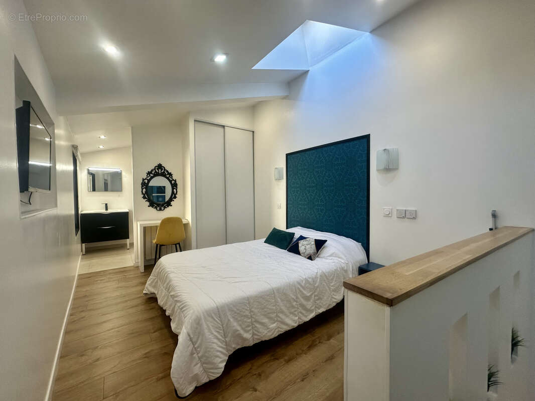 Appartement à PONT-DE-CHERUY