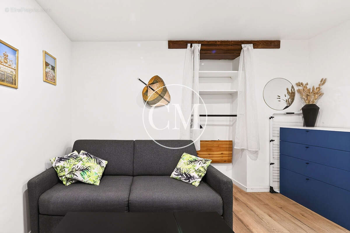 Appartement à VERSAILLES