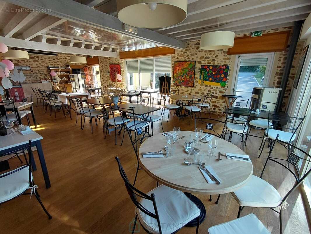Maison avec activité de restauration gastronomique - photo 4