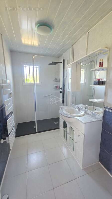 Exclusivité: Maison + un terrain constructible à SAINT SAVIN sur 5000m² - photo 7