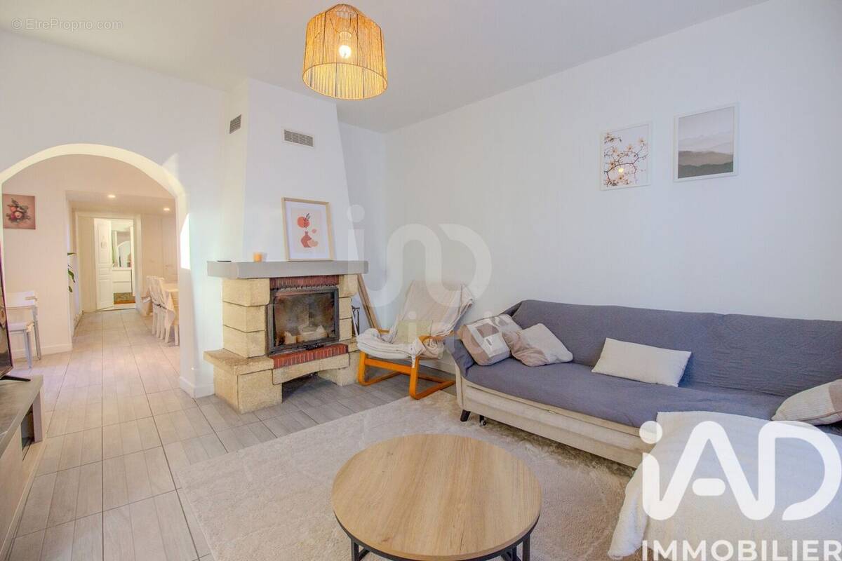 Photo 1 - Maison à BETHISY-SAINT-MARTIN