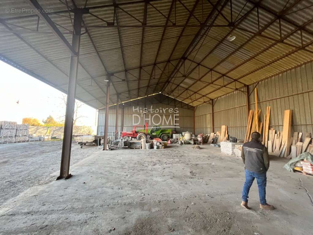 Maison à JOUY-LE-CHATEL