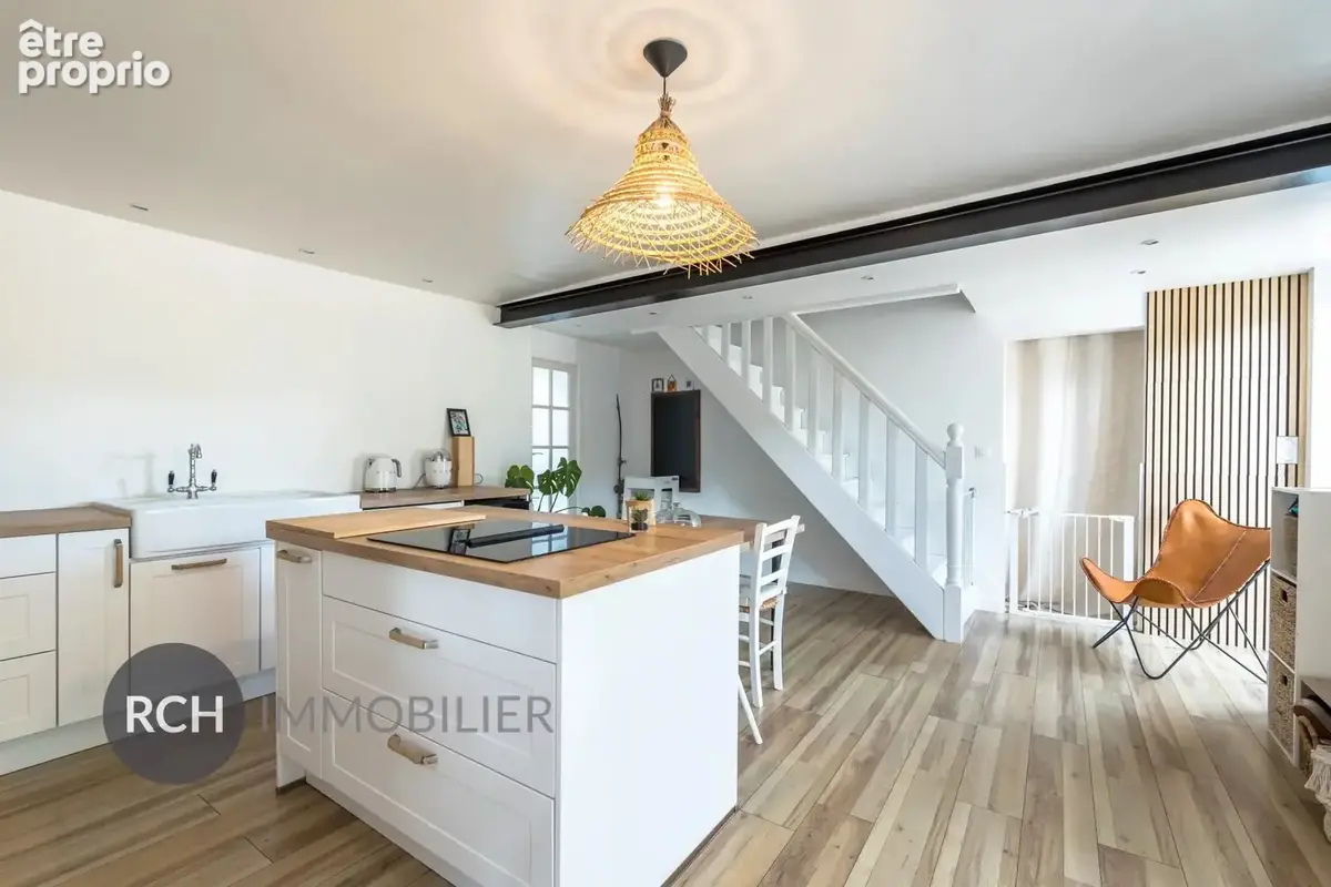 Le Mesnil Simon - Charmante maison familiale en pierre avec dépendances - photo 8