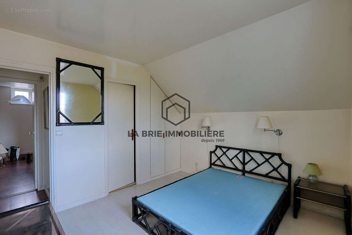 Maison à MAROLLES-EN-BRIE