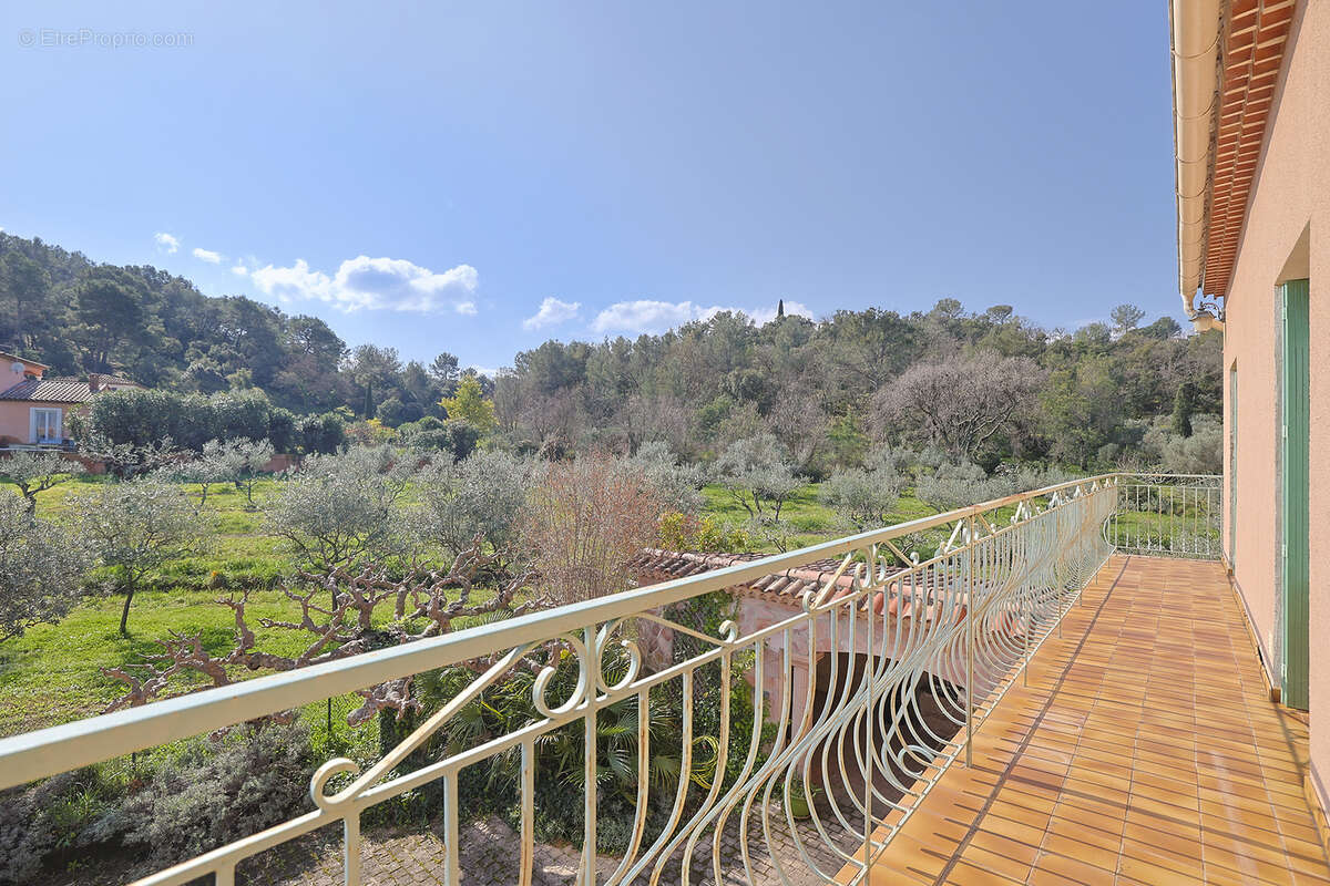 Maison à PIERREFEU-DU-VAR