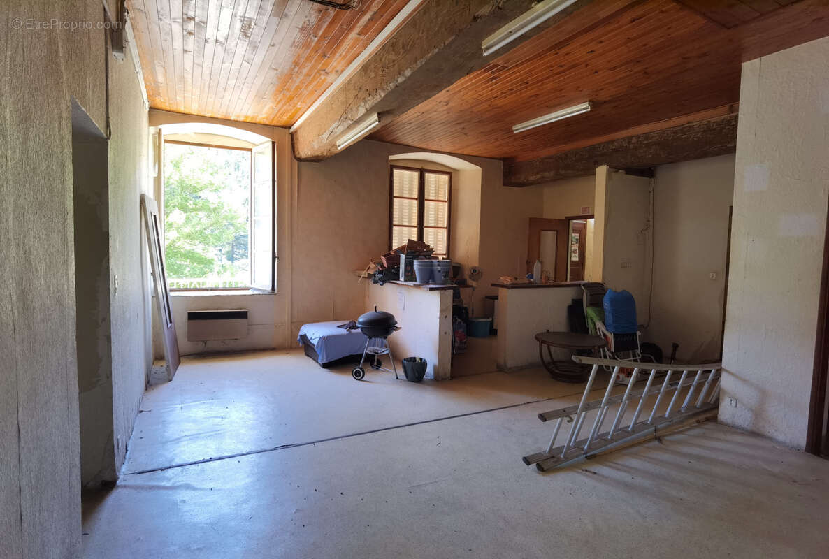 Appartement à VILLEFORT
