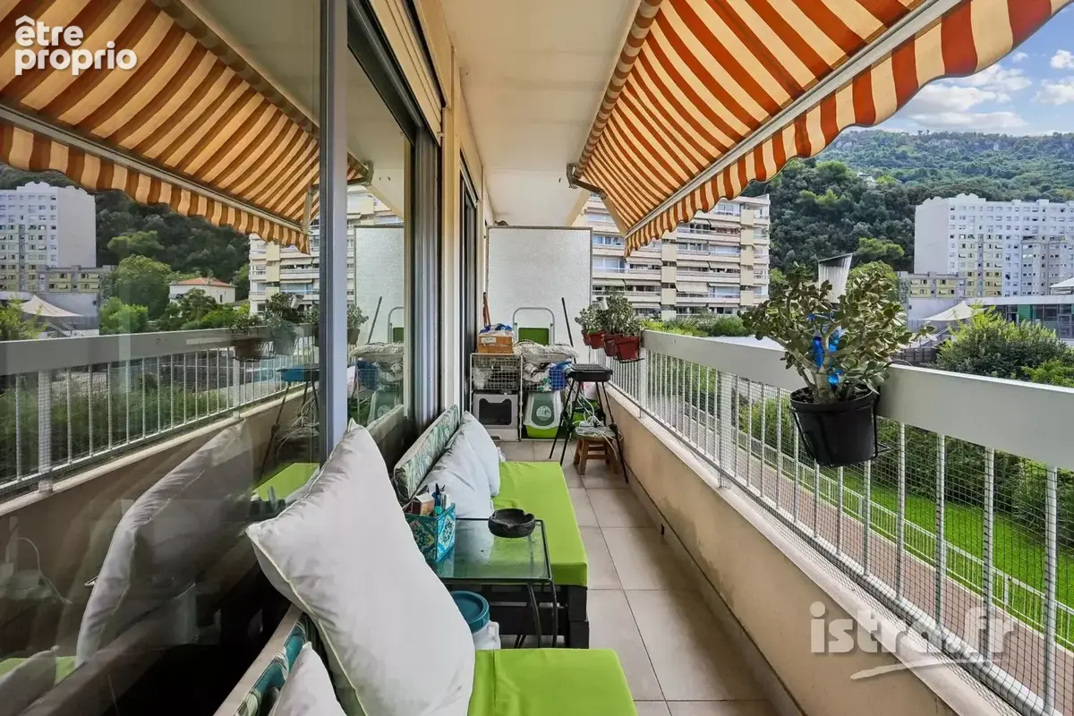 Nice St-Roch : agréable appartement de 54 m² avec balcons - photo 9
