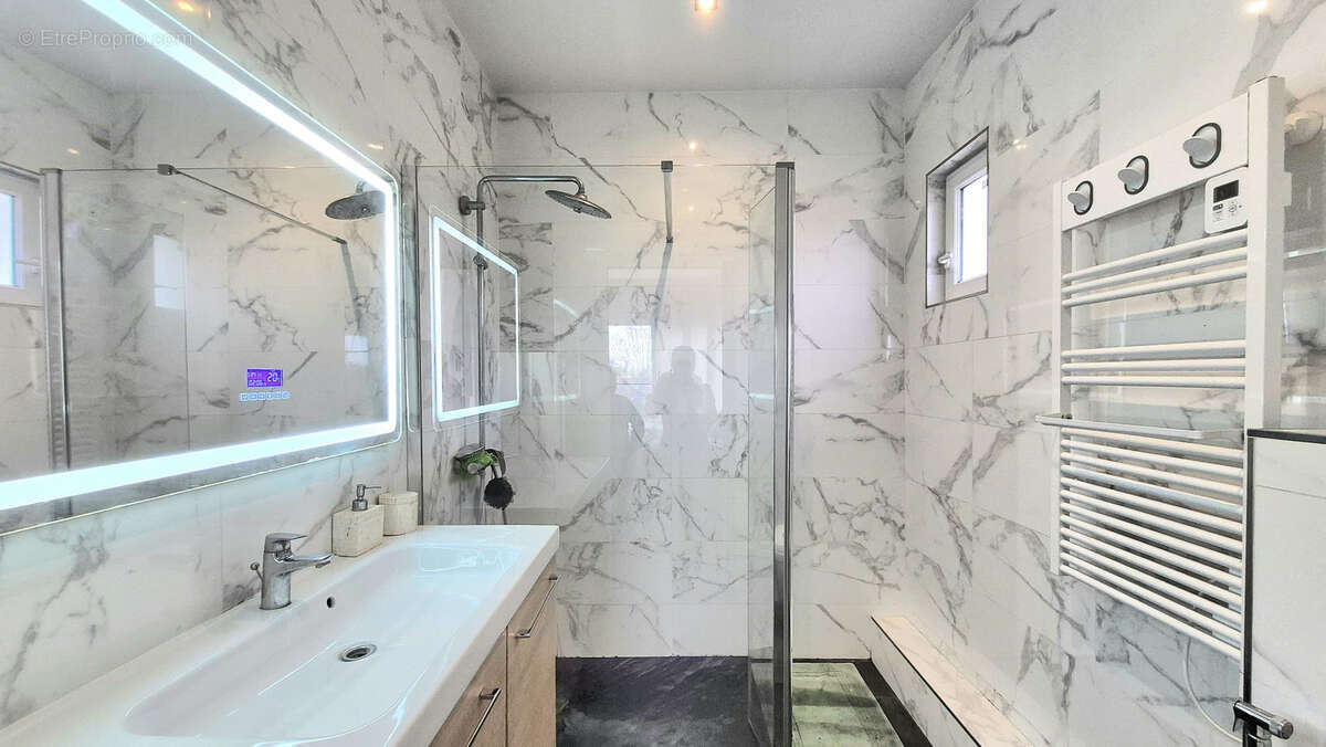 Maison à DEUIL-LA-BARRE