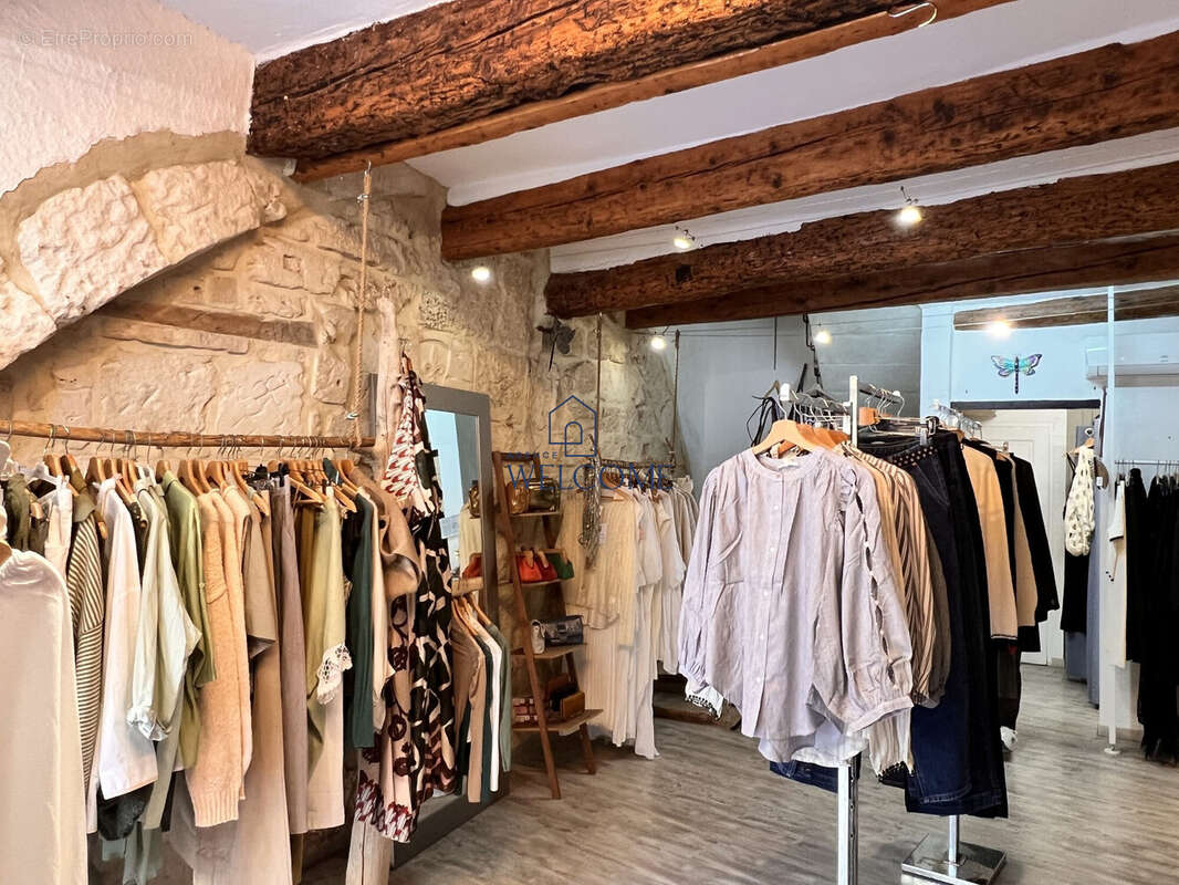 Appartement à SAINT-PAUL-TROIS-CHATEAUX