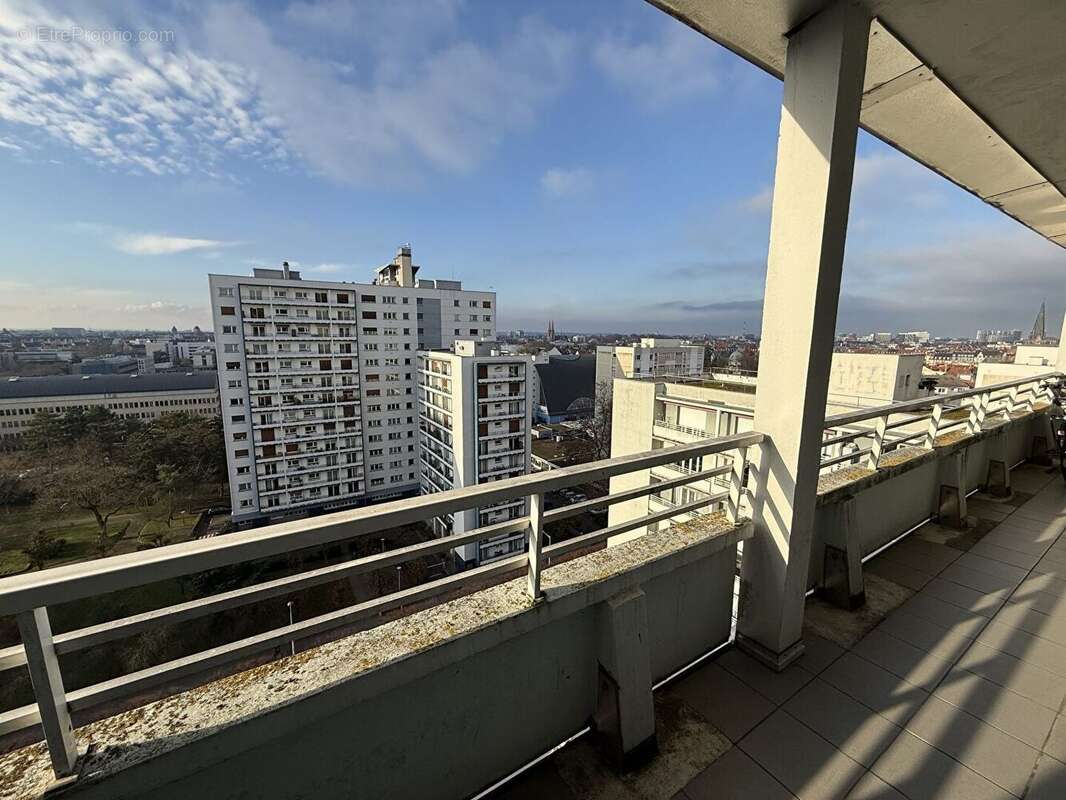 5p 121m2 avec 2 balcons Vue Panoramique - photo 4