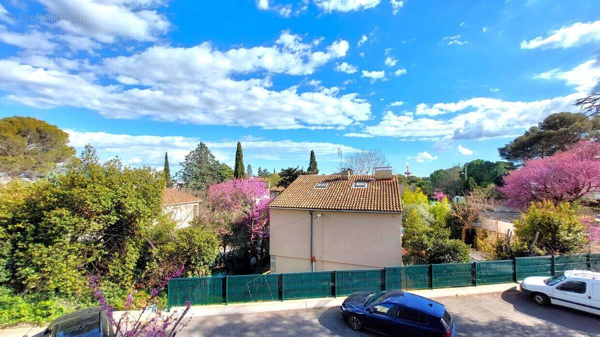 Appartement à NIMES
