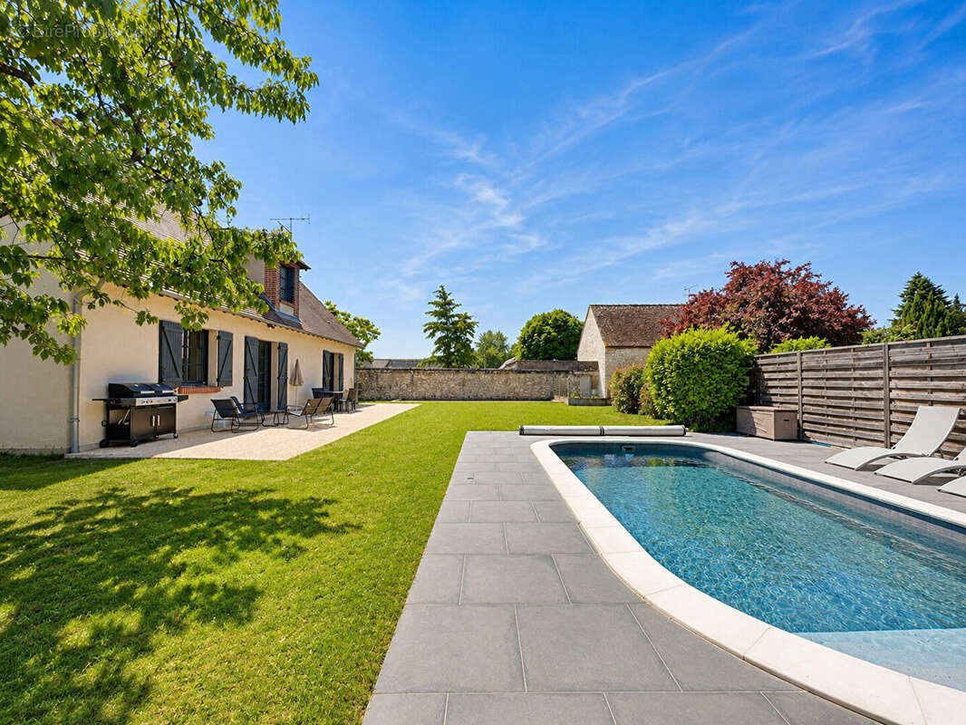 Maison 160m² à saint-hilaire-saint-mesmin - photo 2