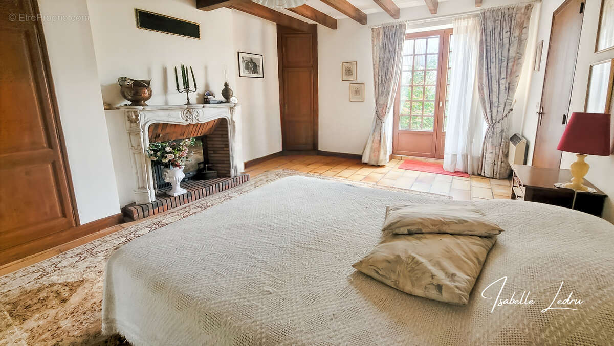 Maison à SION-LES-MINES