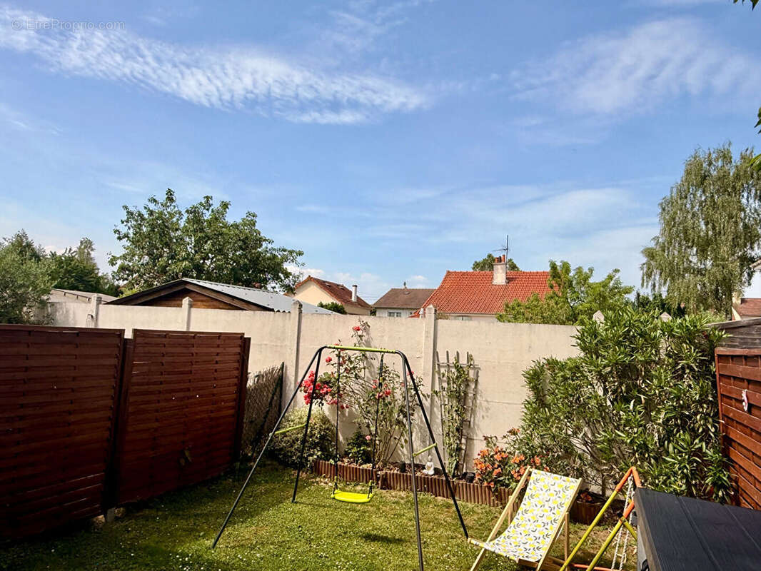 Maison Brie Comte Robert  5 pièce(s) 72.92 m2 - photo 11