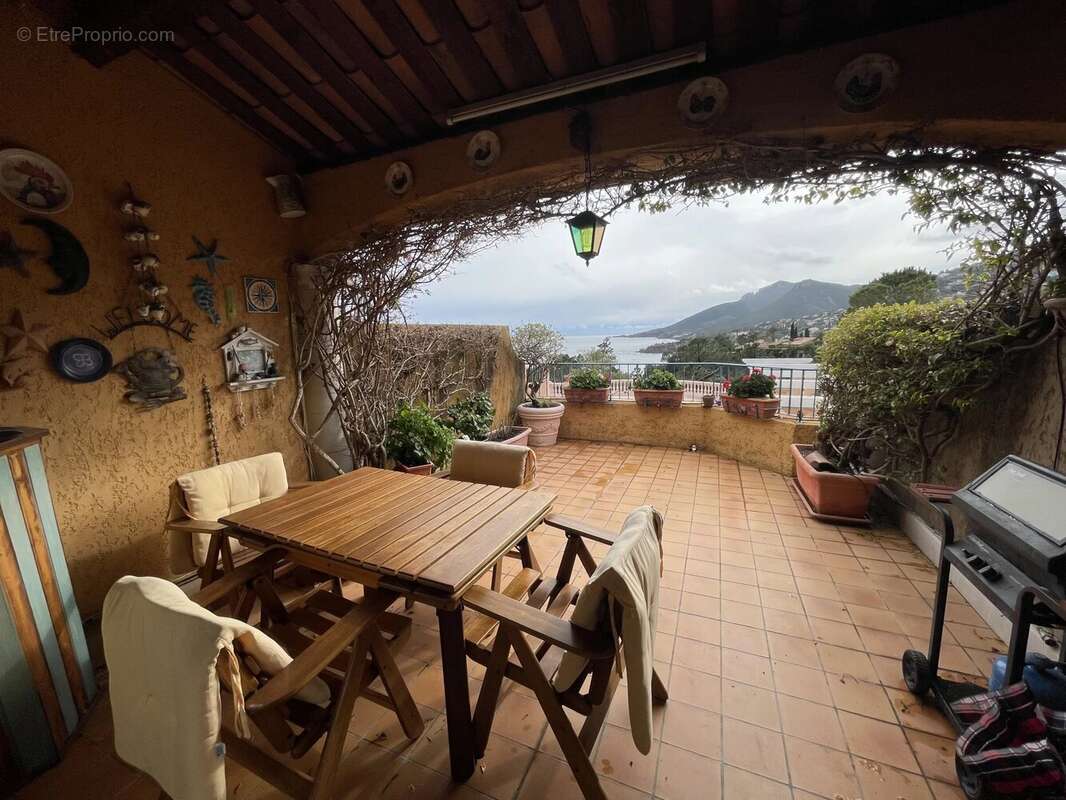 Appartement à THEOULE-SUR-MER