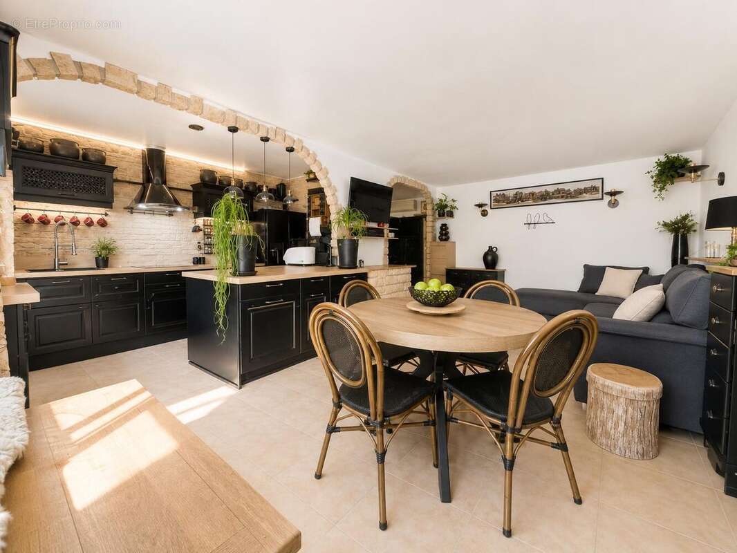   - Appartement à NICE