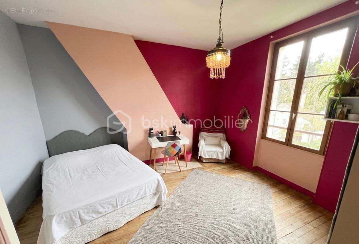 Maison à REBAIS