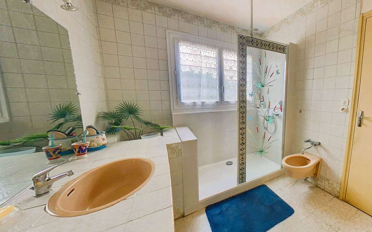 Maison à SAUSSAN