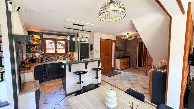 Maison à SCIONZIER