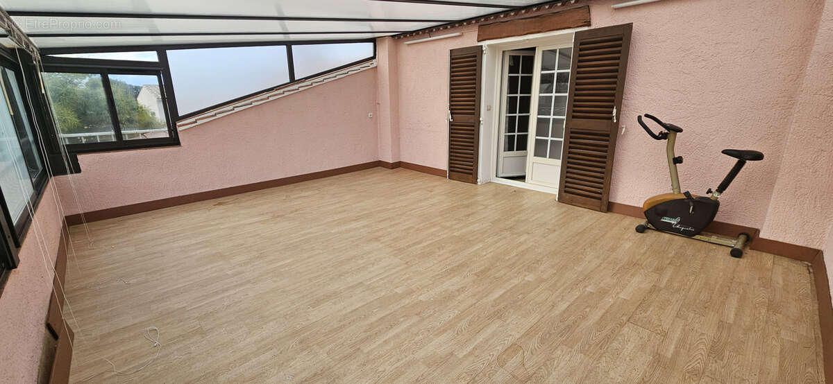Maison à SIX-FOURS-LES-PLAGES