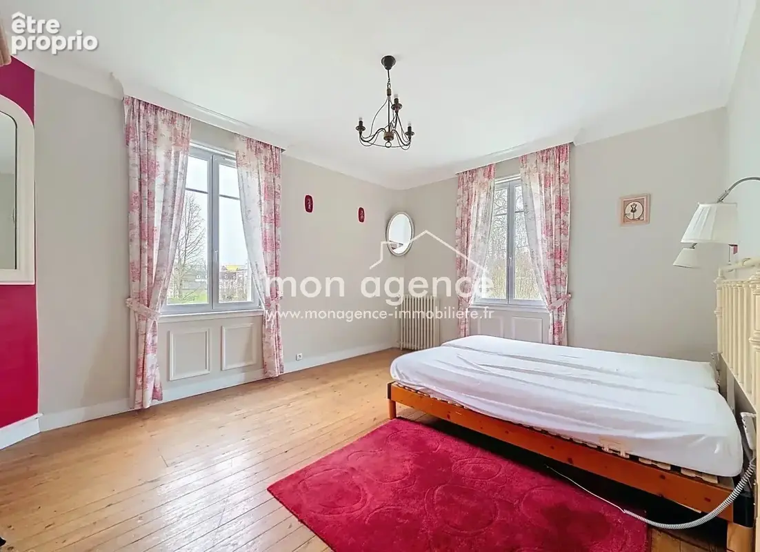 Propriété bourgeoise de caractère – Parc arboré de 2 437 m² – Environnement privilégié - photo 7